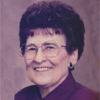 Edna Mae  Trecker